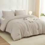 Litanika Oatmeal King Size Comforter Set, 3 Pieces Tufted Boho Farmhouse Bedding Comforter Sets, Lightweight Fluffy Comforter Bed Set for All Season (104x90In Comforter and 2 Pillowcases)