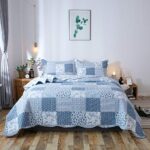 Kasentex Country-Chic Printed Pre-Washed Set. Microfiber Fabric Design. Queen Quilt + 2 Shams. Multi-Blue